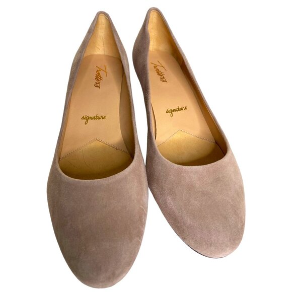 Trotters Signature NWOB Penelope Womens Tan Suede 2 1/4" Heel Shoe Size 10 1/2W - Picture 1 of 7